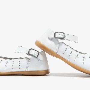 conguitos-bailarinas-baby-s-white-waves-buckle-ballerinas-53062396379467